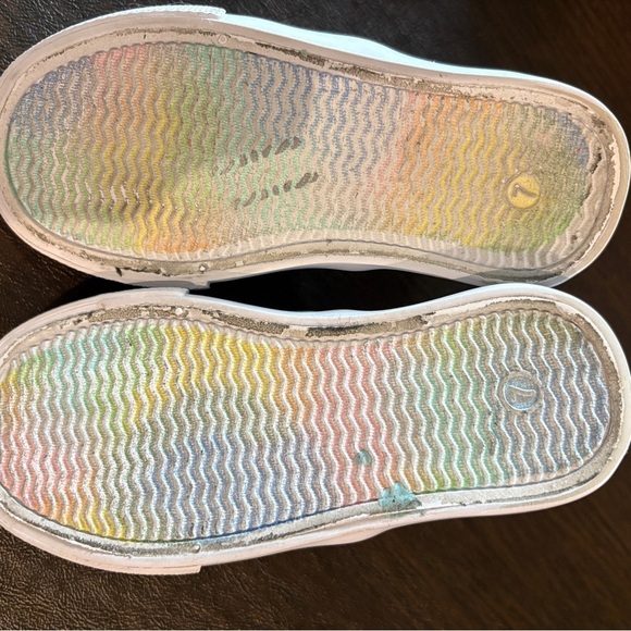 Toddler Kids Rainbow Hearts Glitter Slip-On Sneakers -SIZE 7T - Picture 7 of 7